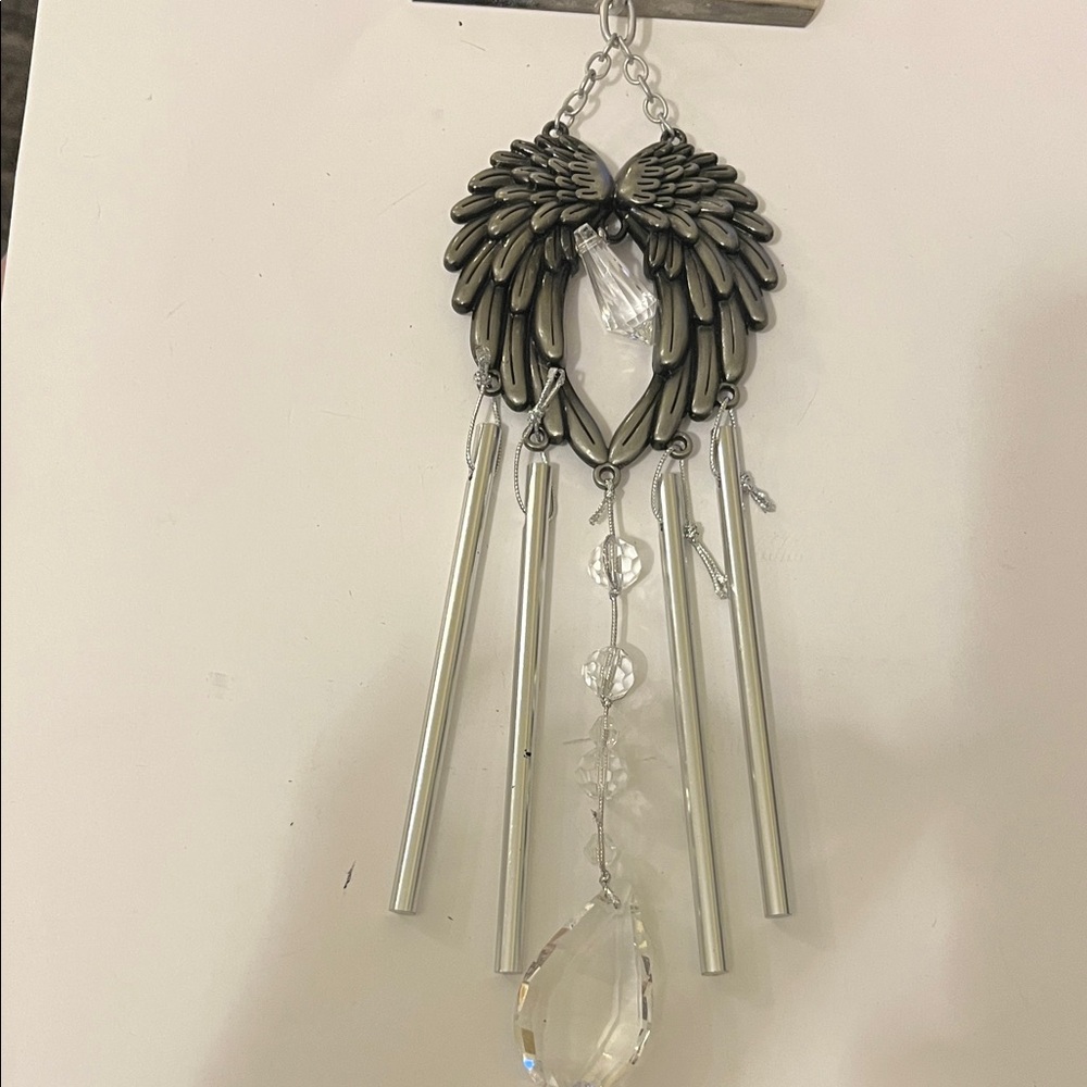 Elegant Silver Angel Wing Chime